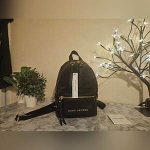 Marc Jacobs 🌻 Leather Mini Backpack H302L01FA21